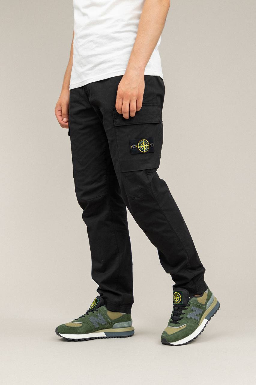 STONE ISLAND REGULAR FIT LOGO PATCH CARGO PANTS black