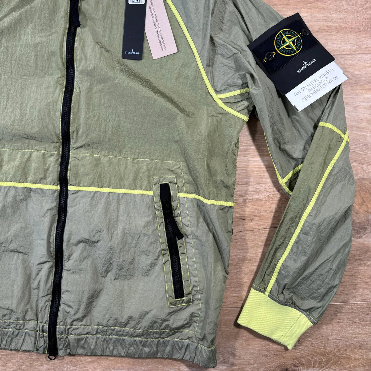 Stone Island Nylon Metal Watro-TC Jacket in Lemon