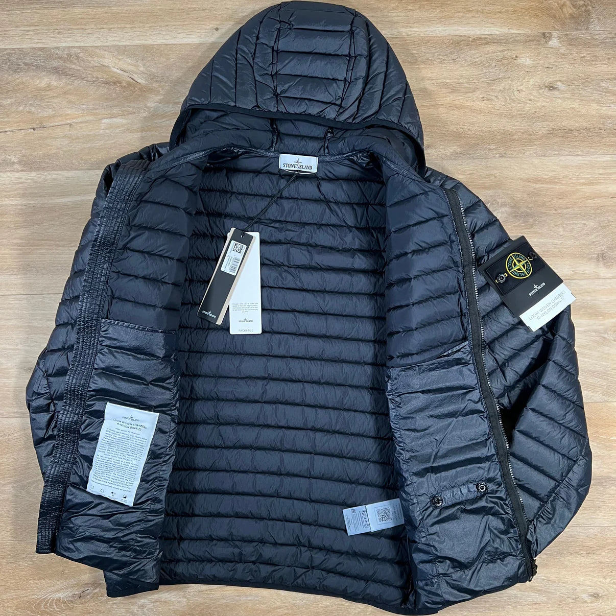 Stone Island Nylon Down-TC Jacket in Navy