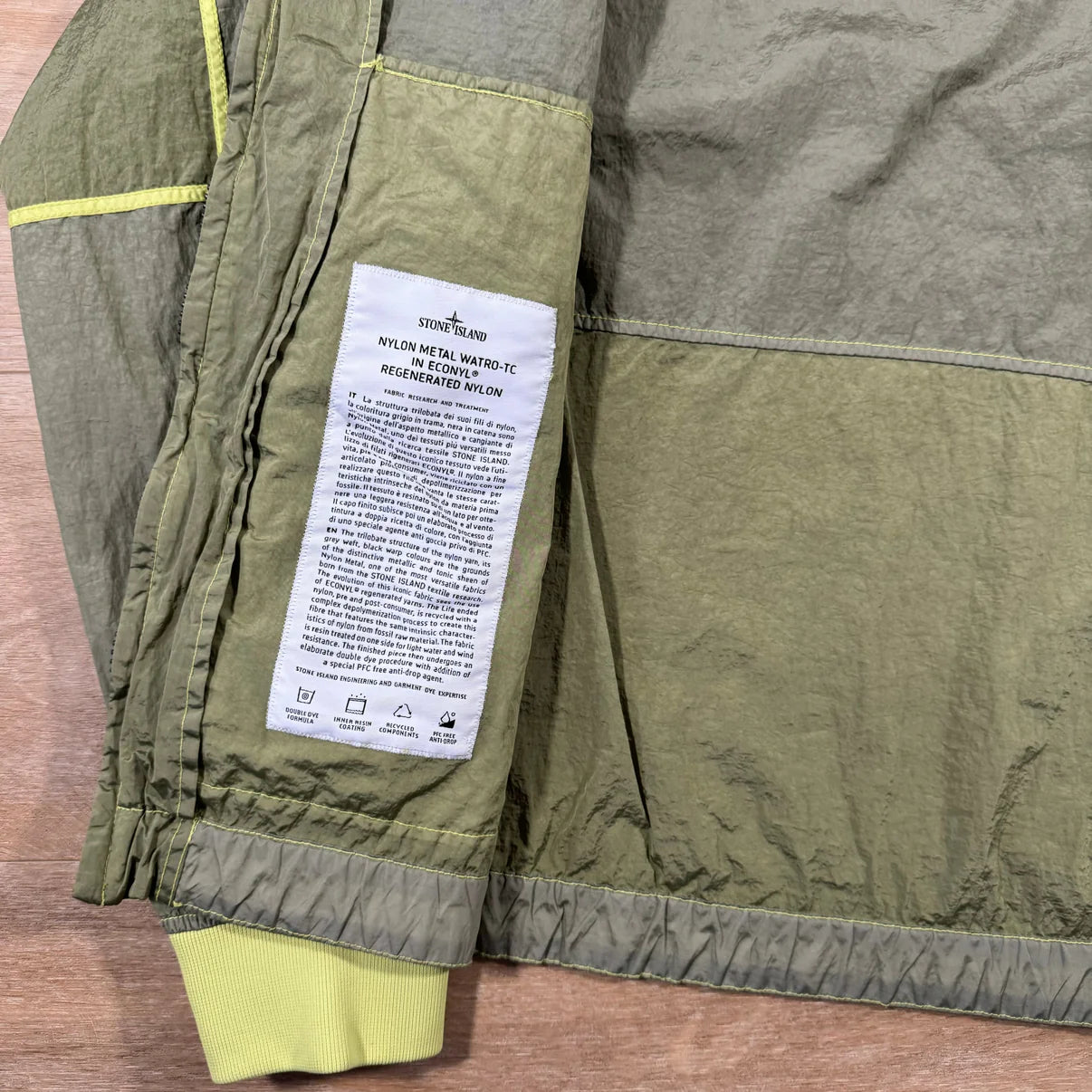 Stone Island Nylon Metal Watro-TC Jacket in Lemon