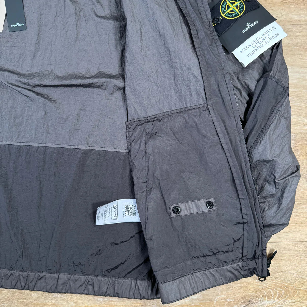 Stone Island Nylon Metal Watro-TC Jacket in Anthracite